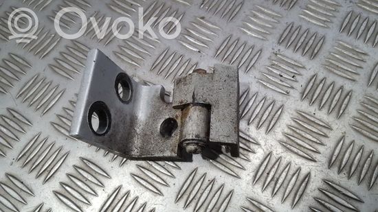 BMW X5 E53 Rear door lower hinge 415282651679 41.52-8265167.9 4152-82651679 415282651699 41.52-8265169.9 4152-82651699 415282651679 41.52-8265167.9 4152-82651679 415282651699 41.52-8265169.9 4152-82651699