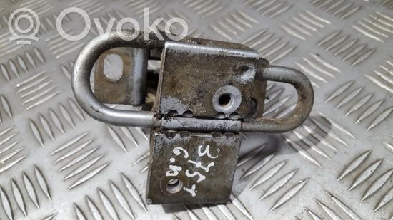 Audi A4 S4 B5 8D Rear door lower hinge 4A0833412A 4A0833412A