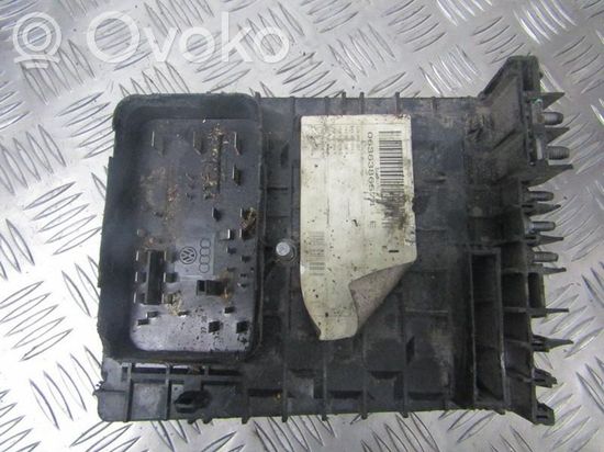Volkswagen Touran I Fuse box set 1k0937820b l2k000087 2k1937535l 1k0937819d 1k0937814f 1k0937804f 1k0937800ad 1k0937820b l2k000087 2k1937535l 1k0937819d 1k0937814f 1k0937804f 1k0937800ad
