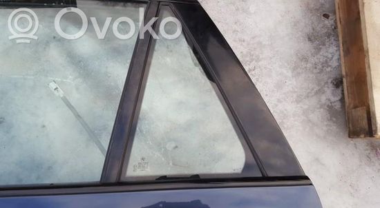 BMW X5 E53 Rear vent window glass