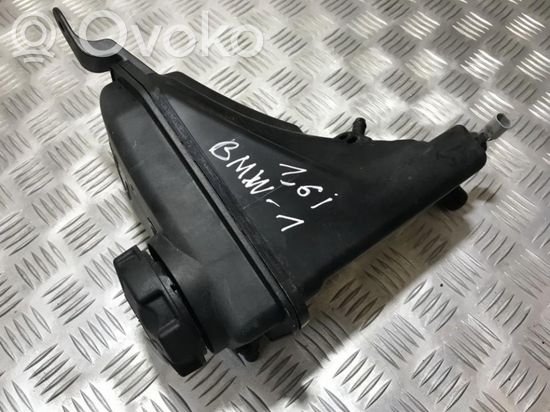 BMW 1 E81 E87 Coolant expansion tank/reservoir 1713751936809 17137519368-09 17137529495 10617211 1713751936809 17137519368-09 17137529495 10617211