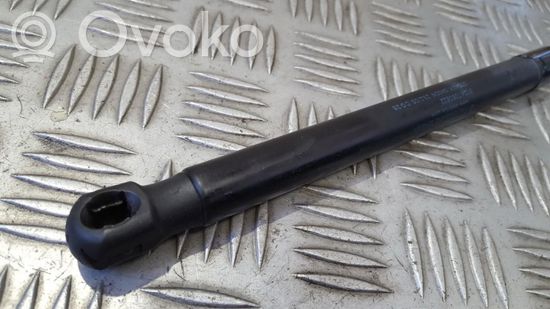 BMW 1 E81 E87 Tailgate/trunk strut/damper 51247060622 5754UY0400N 51247060622 5754UY0400N