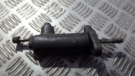 Mercedes-Benz C W202 Clutch master cylinder 2022900011 2022900011