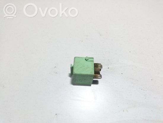 BMW 5 E39 Other relay 61368373700 6136-8373700 v23134-k59-x312 61368373700 6136-8373700 v23134-k59-x312