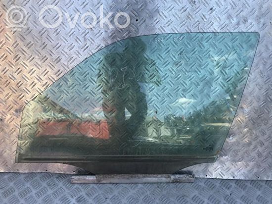 Mercedes-Benz C W202 Front door window glass four-door