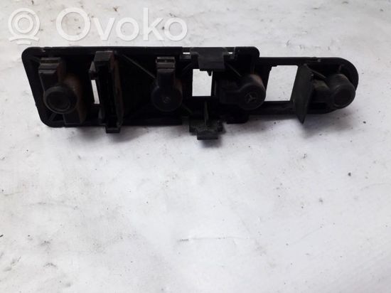 Mercedes-Benz A W168 Tail light bulb cover holder