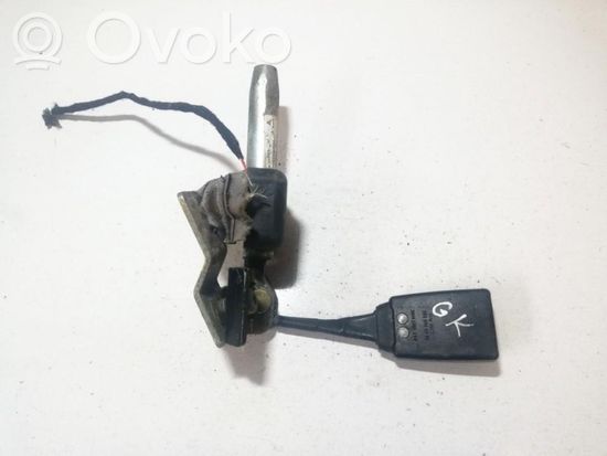 Mercedes-Benz C W203 Rear seatbelt buckle 2038600769 30002395450 2038681339 2038600769 30002395450 2038681339