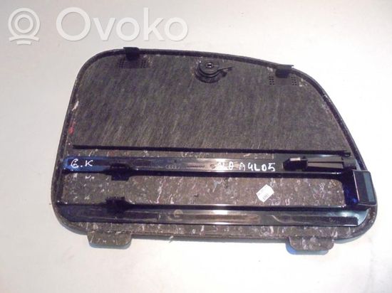 Audi A5 8T 8F Trunk/boot lower side trim panel