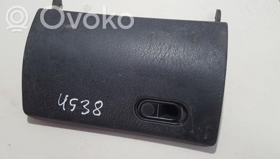 BMW 3 E46 Glove box