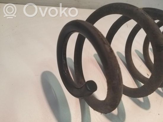 Volkswagen Golf V Rear coil spring
