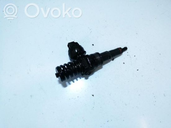 Mercedes-Benz 207 310 Fuel injector 038130073bl 54544de 0414720307 pdb043 038130073bl 54544de 0414720307 pdb043