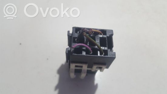 Mercedes-Benz A W168 Other relay 0025420319 0025420319