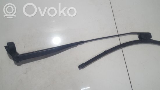 Mercedes-Benz A W168 Front wiper blade arm