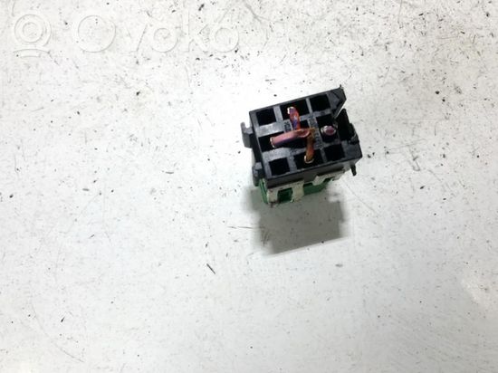 Mercedes-Benz A W168 Other relay 0025422319 0025422319