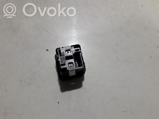 BMW 5 E39 Electric window control switch 8360828 8360828