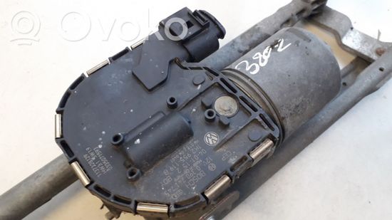 Volkswagen Golf V Wiper motor 1K2955119B 0390241745 1137328129 1K2955119B 0390241745 1137328129