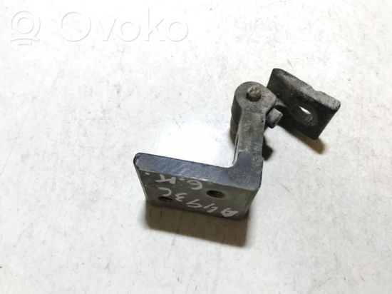 Audi A4 S4 B5 8D Rear door lower hinge