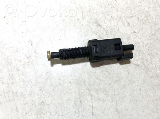 Audi A4 S4 B5 8D Brake pedal sensor switch 811907343b 811907343b