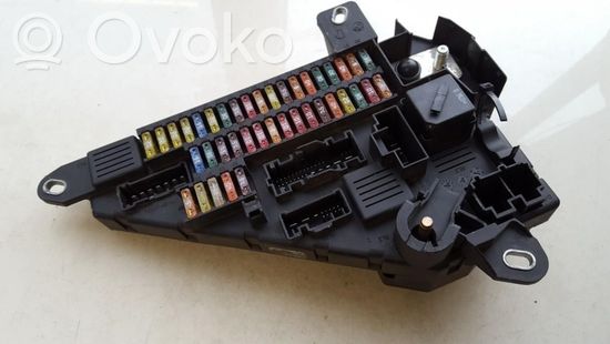 BMW 5 E60 E61 Fuse box set 690661901 6906619-01 690661901 6906619-01