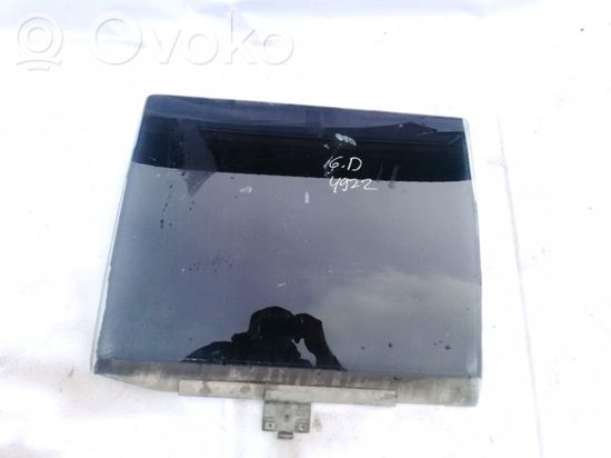 Volkswagen PASSAT B2 Rear door window glass