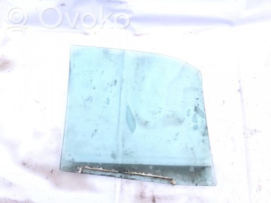 Volkswagen PASSAT B2 Rear door window glass