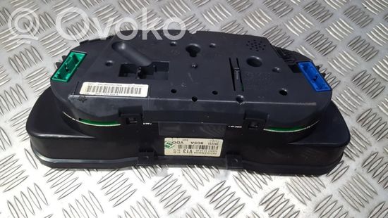 Volkswagen PASSAT B5 Speedometer (instrument cluster) 3B0920805A 88311245 3B0920805A 88311245