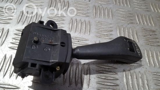 BMW 5 E39 Wiper control stalk 8363669 01204020 8363669 01204020