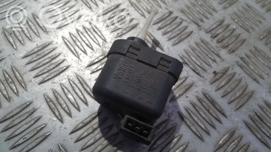 Audi A4 S4 B5 8D Headlight level adjustment motor 6K5941295 6K5941295