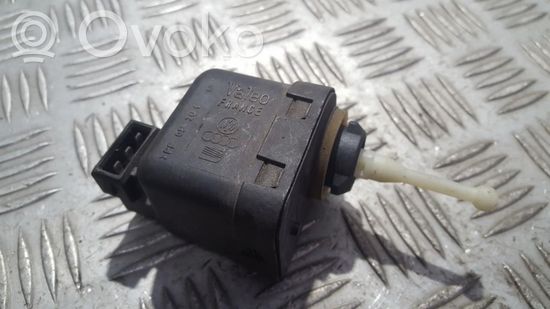 Audi A4 S4 B5 8D Headlight level adjustment motor 6K5941295 6K5941295