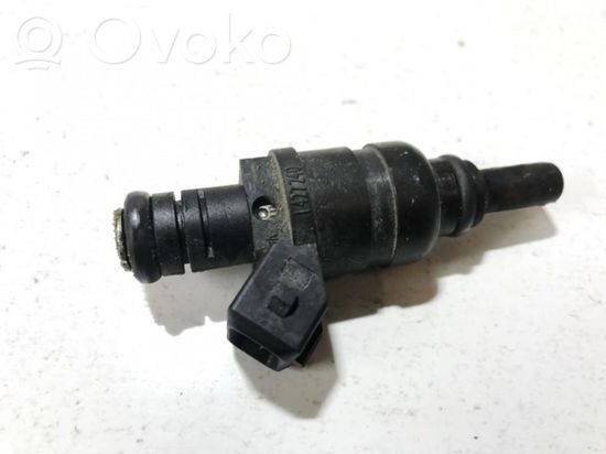 BMW 3 E46 Fuel injector 1427240 1427240
