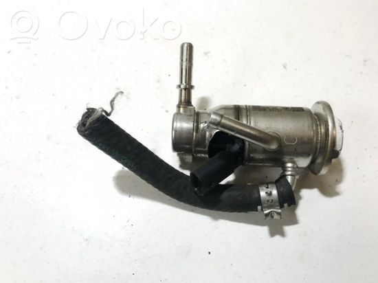 BMW X6 F16 Fuel pressure sensor 858021002 858021002
