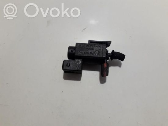 BMW 5 E39 Turbo solenoid valve 72234100 01t227 1 742 712 72234100 01t227 1 742 712