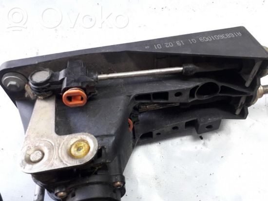 Mercedes-Benz A W169 Gear shift cable linkage