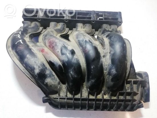 Mercedes-Benz C W203 Intake manifold a61109037 a61109037