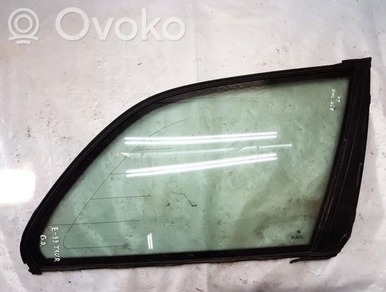 BMW 5 E39 Rear side window/glass