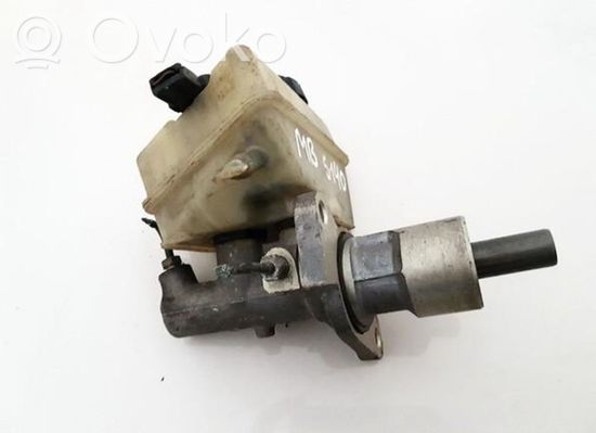 Mercedes-Benz C W202 Master brake cylinder 2024300002 2024300002