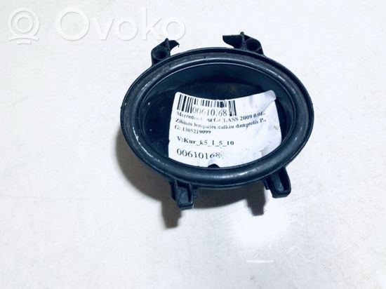 Mercedes-Benz C AMG W204 Headlight/headlamp dust cover 1305219099 1305219099
