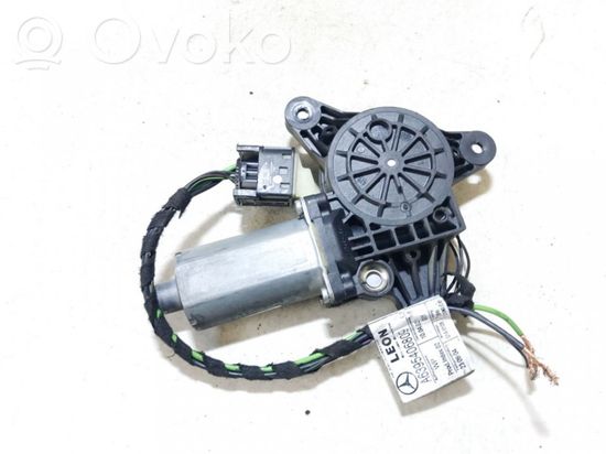Mercedes-Benz Vito Viano W639 Front door window regulator motor 0130821940 0130821940