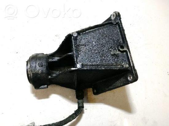BMW X3 E83 Engine mounting bracket