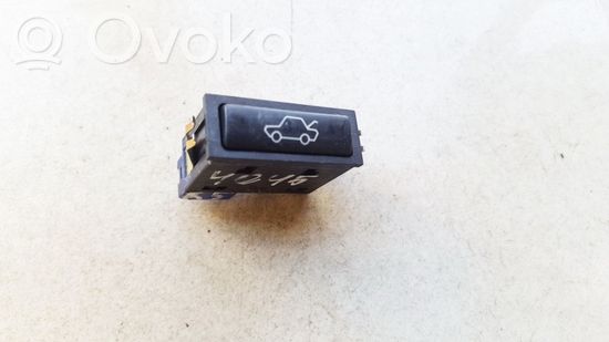 BMW X5 E53 Tailgate opening switch 61318365579 6131-8365579 61.31-8365579 61318365579 6131-8365579 61.31-8365579