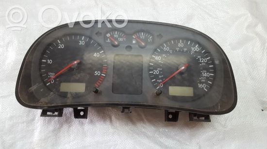 Volkswagen Golf IV Speedometer (instrument cluster) 1J0920905G 1J0920905G