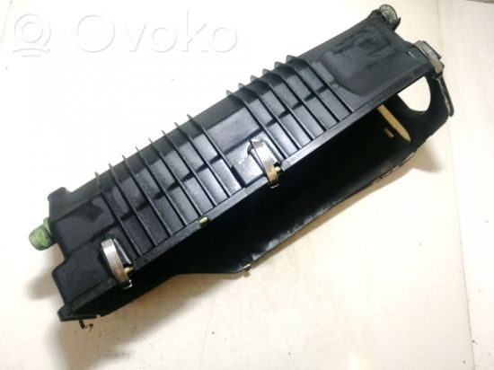 Mercedes-Benz C AMG W204 Air filter box 6460902001 14534 6460902001 14534