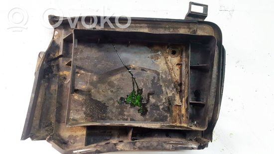 BMW 5 E39 Air filter box 643183647729 64.31-83647729 643183647729 64.31-83647729