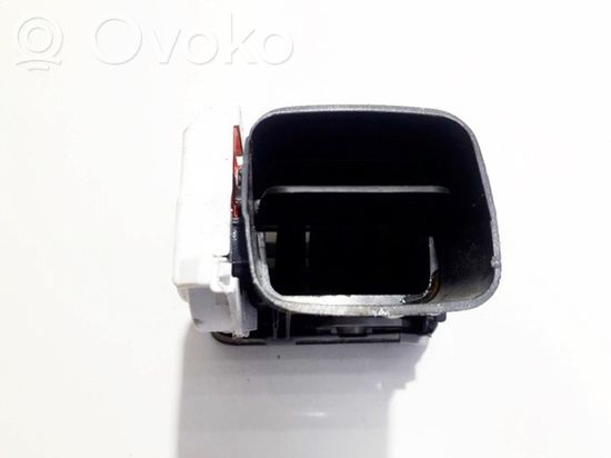 Volkswagen PASSAT B5 Dash center air vent grill 3b0819703d 3b0819703d