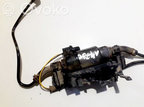 Volkswagen Touran I Circulation pump for autonomous heater (webastos)