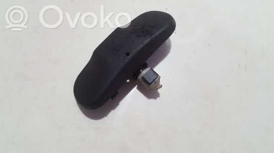 Volkswagen Golf V Windshield washer spray nozzle 1T0955985 1T0955985