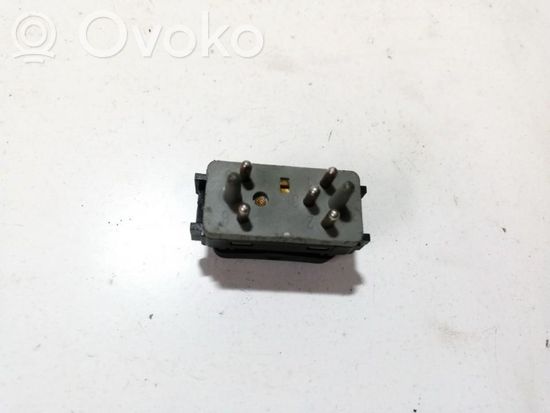 Mercedes-Benz S W140 Seat heating switch 1408209810 501548 1408209810 501548
