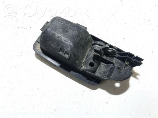 Audi A8 S8 D2 4D Front door interior handle 4d0837020 4d0837020