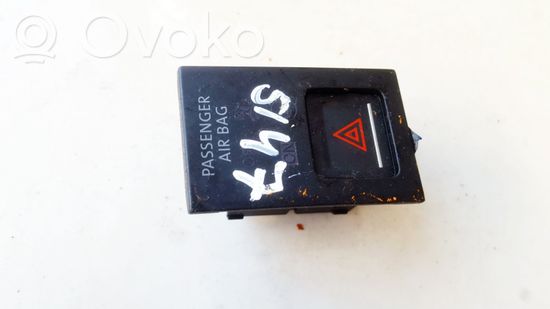 Volkswagen Golf VII Hazard light switch 5G2919225 5G2919225