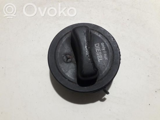 Mercedes-Benz S W220 Fuel tank filler cap A2204700105 A2204700105